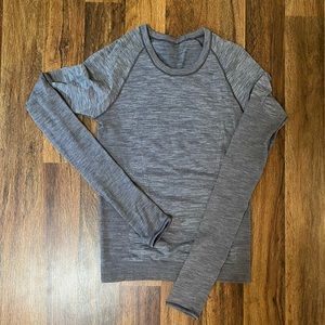 lululemon long sleeve top